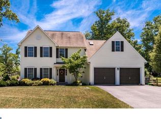 310 W Morlatton Rd, Douglassville, PA 19518