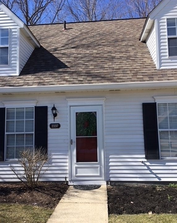 1st image of 2237 Heather Ln