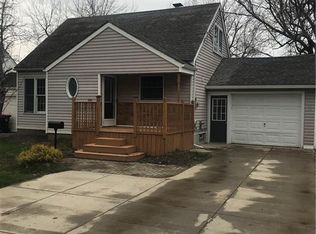 69 Wilkshire Pl, Lancaster, NY 14086