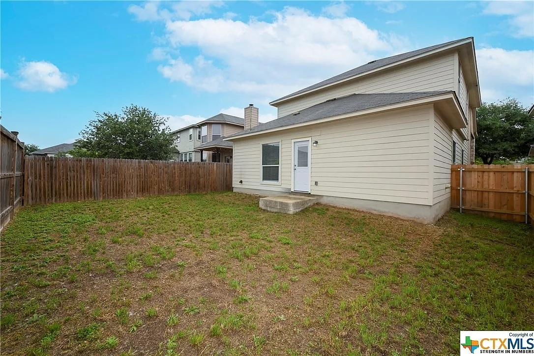 3 bed, 2106 sqft, $2,100 — Photo 4