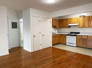 831 Courtlandt Ave APT 2, Bronx, NY 10451
