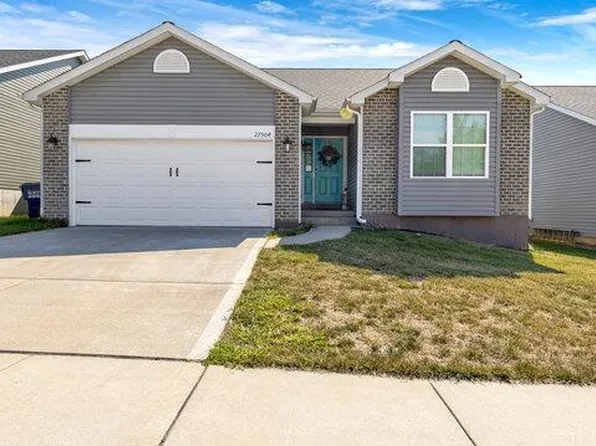 27504 Forest Ridge Dr, Warrenton, MO 63383