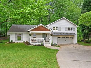 160 Elberta Cv, Roswell, GA 30075