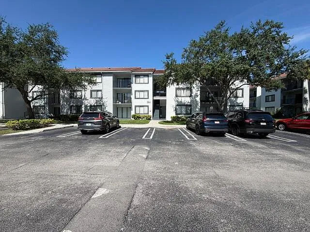 9088 W Atlantic Blvd #523 — Photo 30