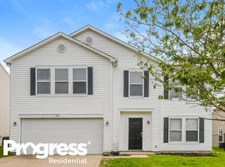 787 Hickory Pine Dr, New Whiteland, IN 46184