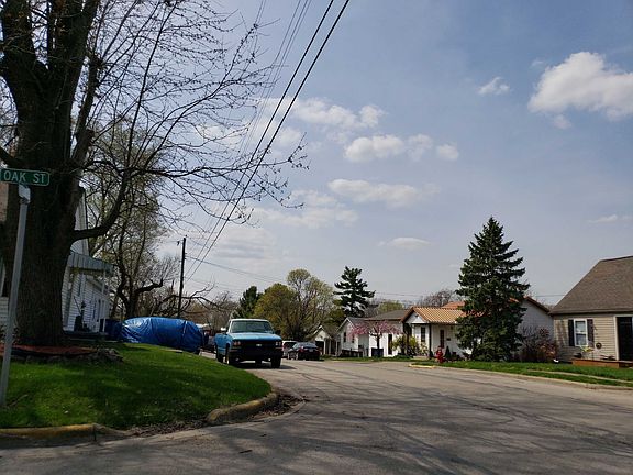 4th image of 960 Higgins St