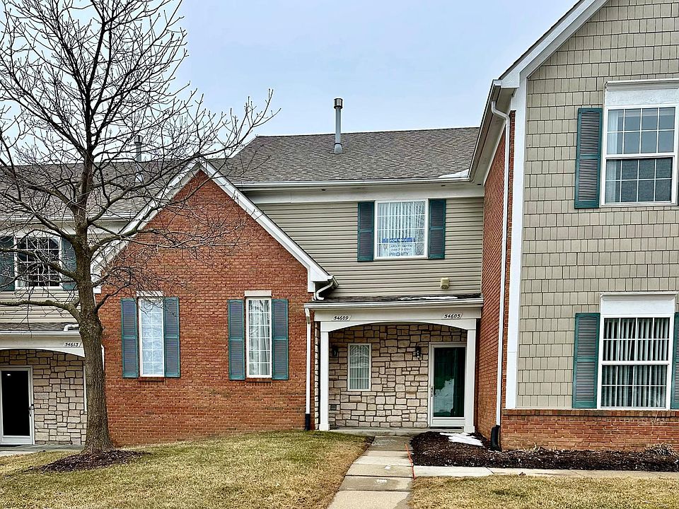 1st image of 54609 Monarch Dr