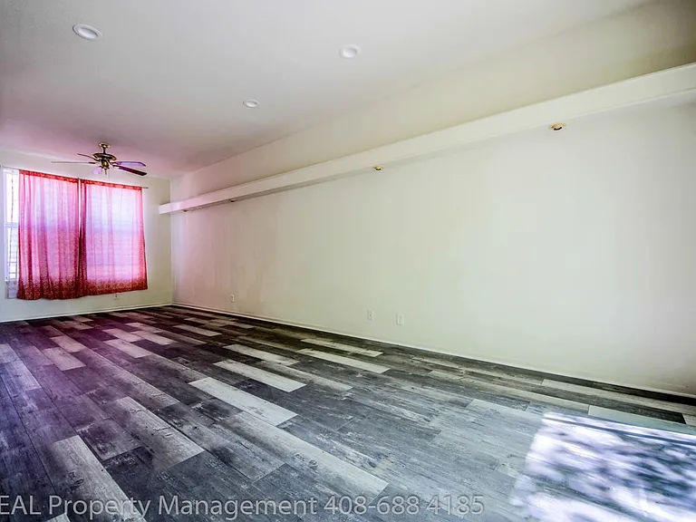 460 Navaro Way #112 — Photo 5
