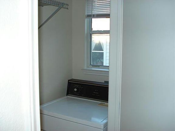 4th image of 3201C El Salido Pkwy APT 222