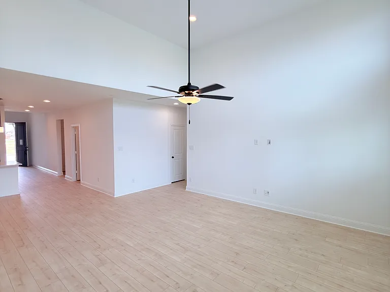 1809 Gleasondale Dr — Photo 16