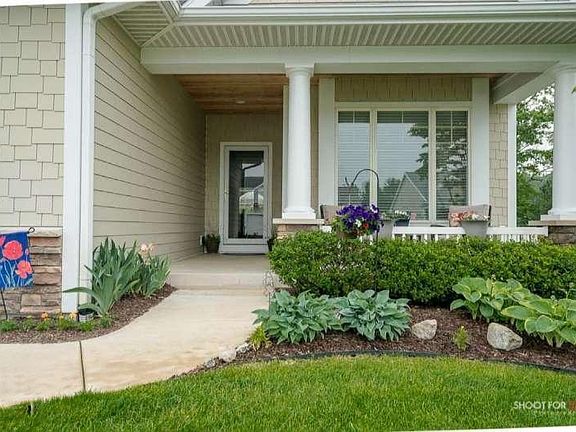 2nd image of 12660 Retreat Dr #10