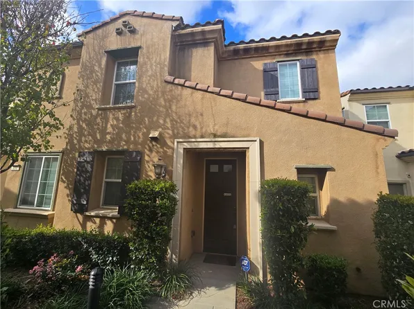 230 W Sparkleberry Ave, Orange, CA 92865