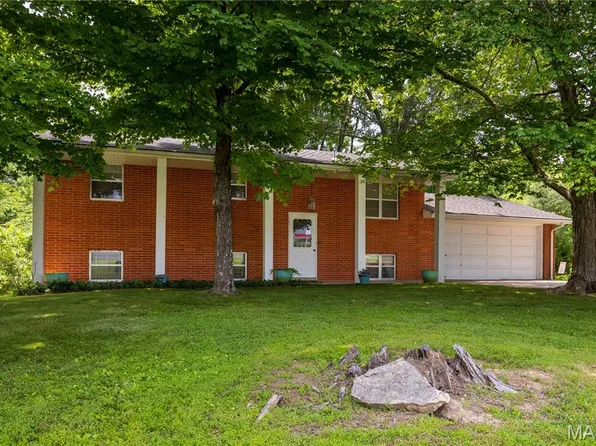 1131 Kimbel Ln, Jackson, MO 63755