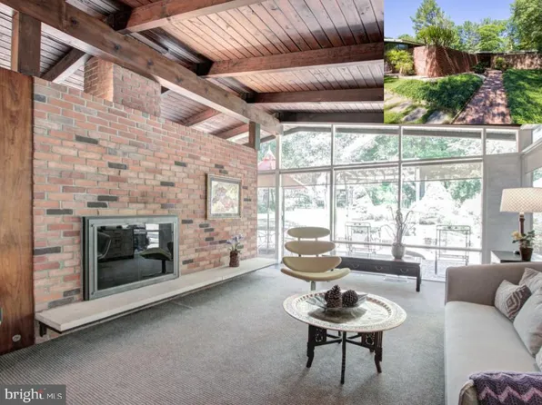 4912 Bradford Dr, Annandale, VA 22003