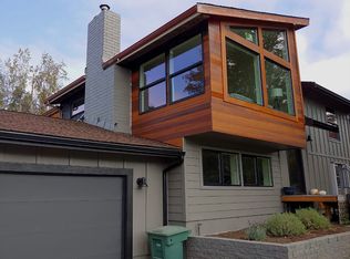 3705 Ridgemont Way, Bellingham, WA 98229