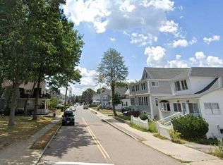 116 W Elm Ave #2, Quincy, MA 02170