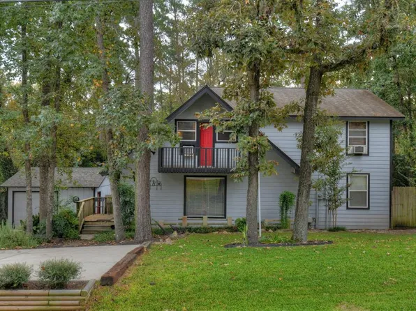 144 Thunderbird Dr, Conroe, TX 77304