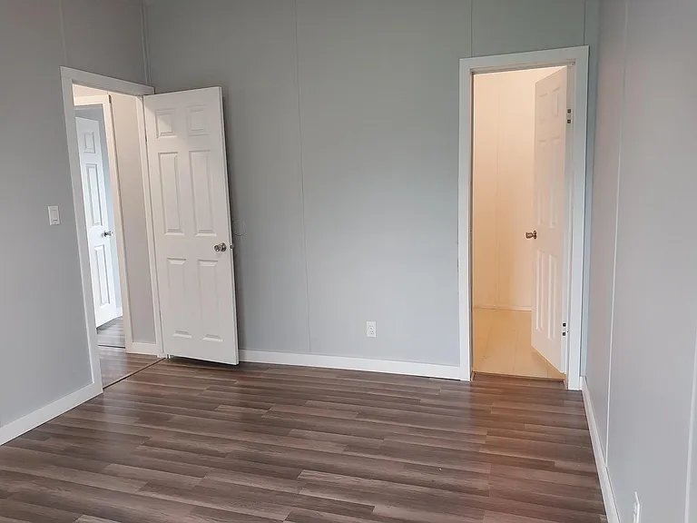 Third bedroom with closet view