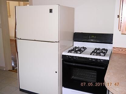 4th image of 237 Wildwood Ave