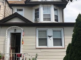 39 Carroll St, Yonkers, NY 10705