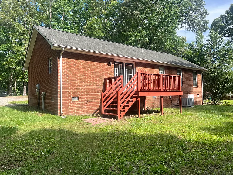 13090 Gravelbrook Rd — Photo 17