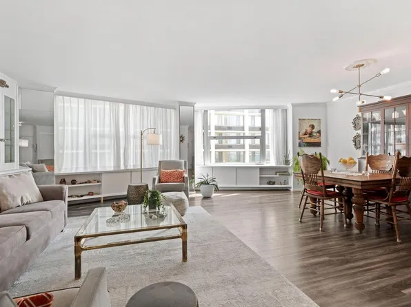 1610 North Prospect AVENUE #704, Milwaukee, WI 53202