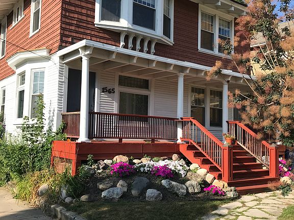 2nd image of 1565 Lake Dr SE