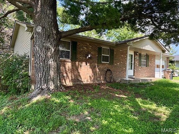 3rd image of 2714 Luce St