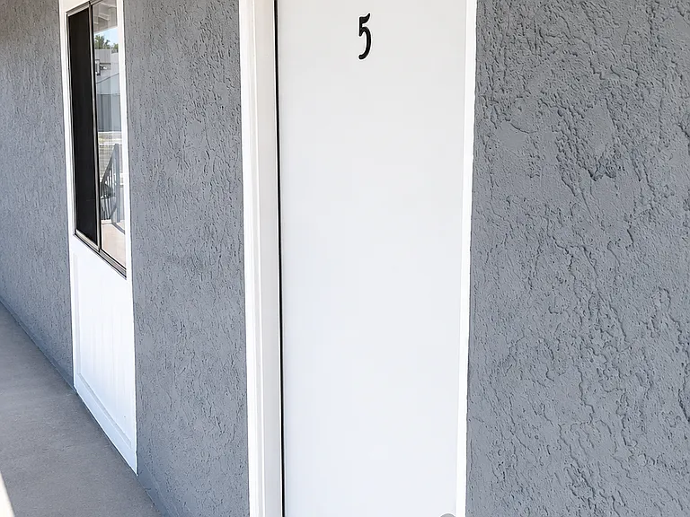 6448 Troost Ave #5 — Photo 2