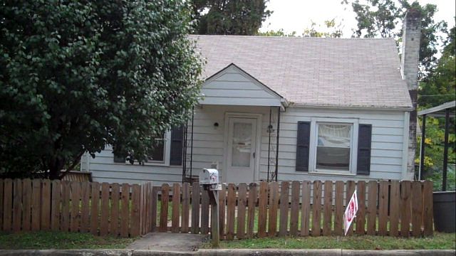 1st image of 607 Coleman St