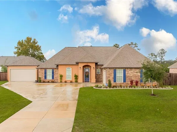 729 English Oak Dr, Madisonville, LA 70447