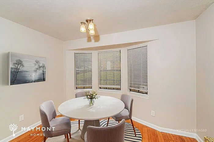 6836 Markham Dr — Photo 8
