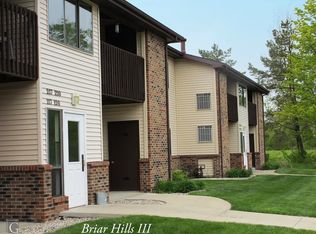 1010 6th Ave #6047, South Haven, MI 49090