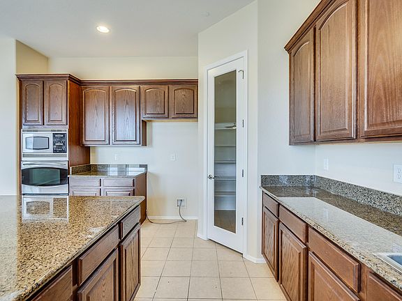 5th image of 9577 W Deanna Dr