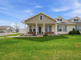 1431 Tower Ln NE, Cedar Rapids, IA