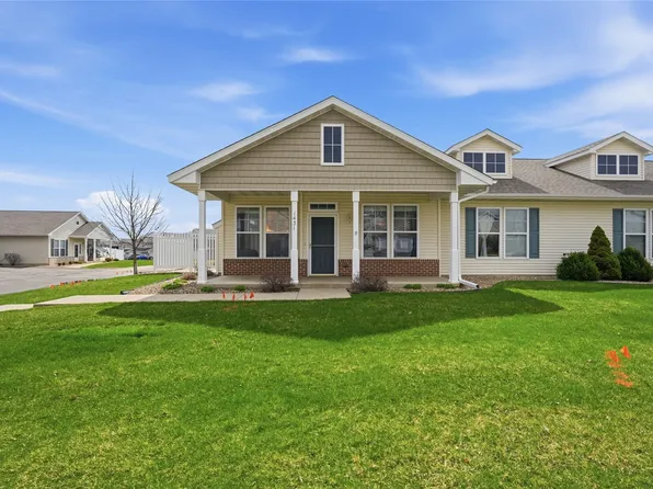 1431 Tower Ln NE, Cedar Rapids, IA 52402