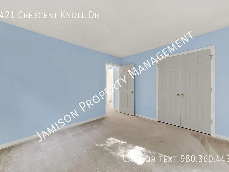 3421 Crescent Knoll Dr — Photo 25