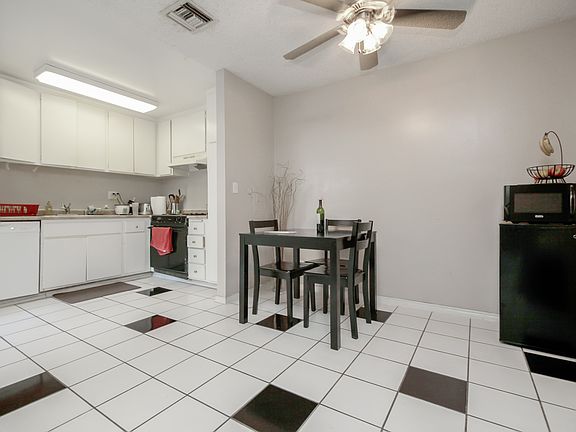 4th image of 7321 Lennox Ave Unit F6