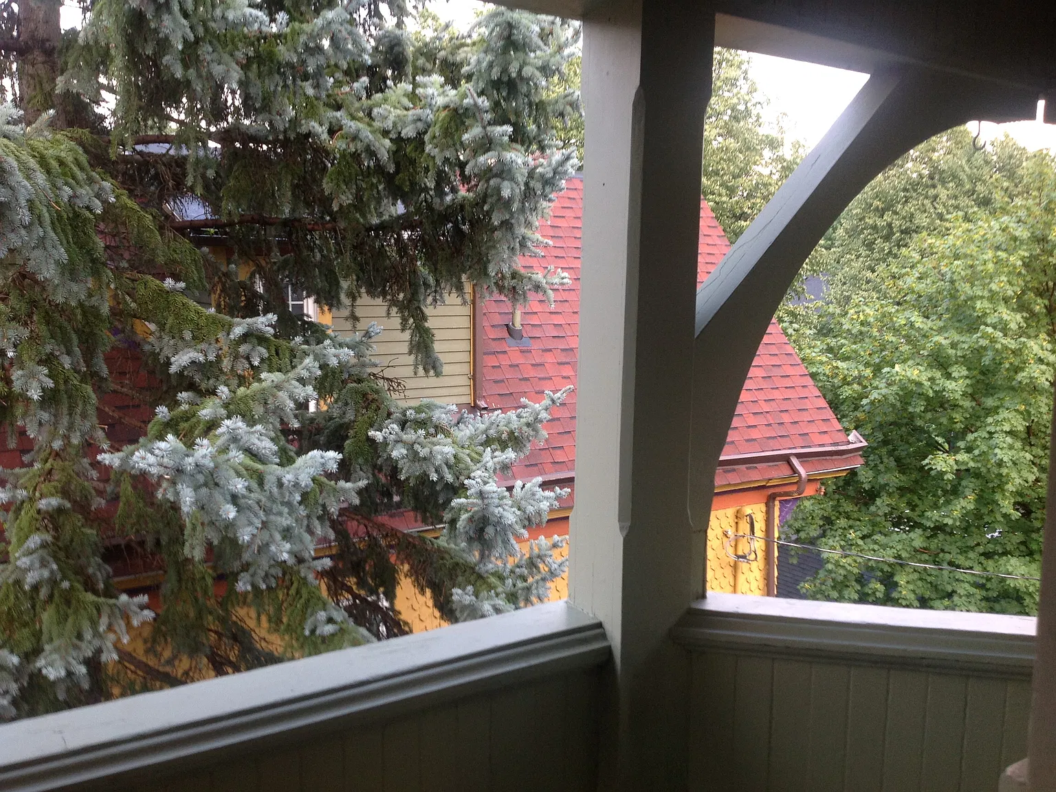 2 bed, 1600 sqft, $1,650 — Photo 2