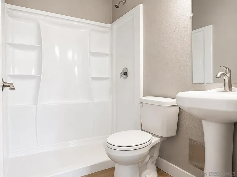 2421 Balboa Vista Dr #2 — Photo 6