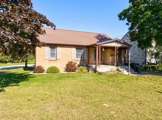 1614 29th Ave, Menominee, MI 49858