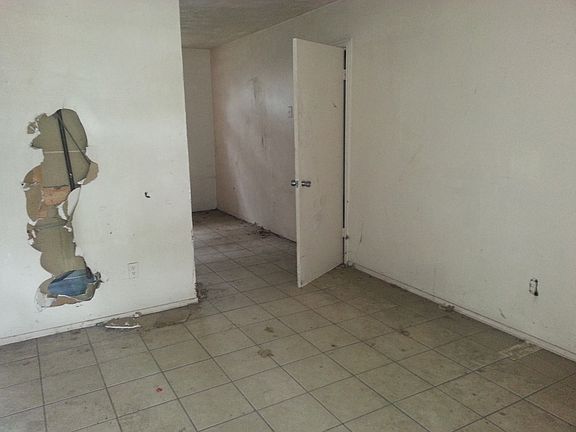 2nd image of 14306 Marsha Dr