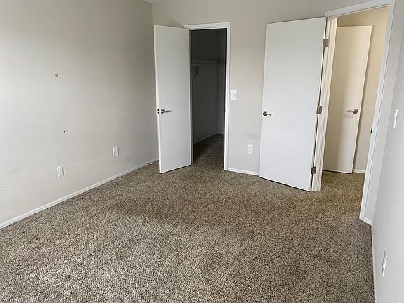 3rd image of 8801 Oak Village Blvd