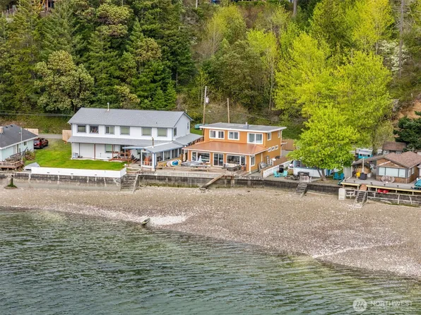 18651 NE North Shore Road, Tahuya, WA 98588