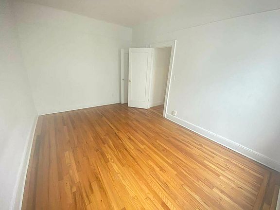 5th image of 27-20 23rd St #3F