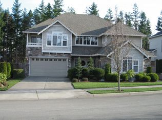 35010 Rhododendron Dr SE, Snoqualmie, WA 98065