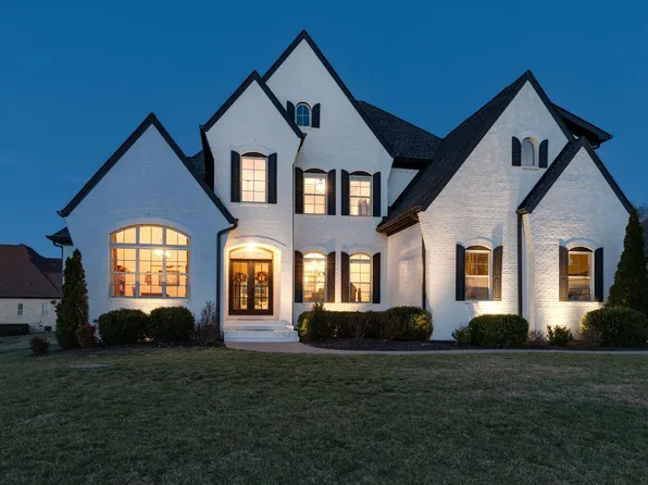 9118 Holstein Dr, Nolensville, TN 37135