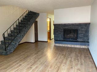 924 E 79th Ave #6, Anchorage, AK 99518
