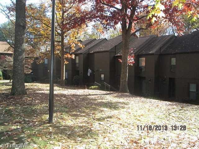 1st image of 219 B Village Ln