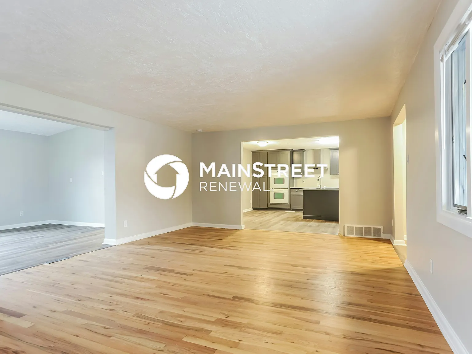 561 Iola Street — Photo 3